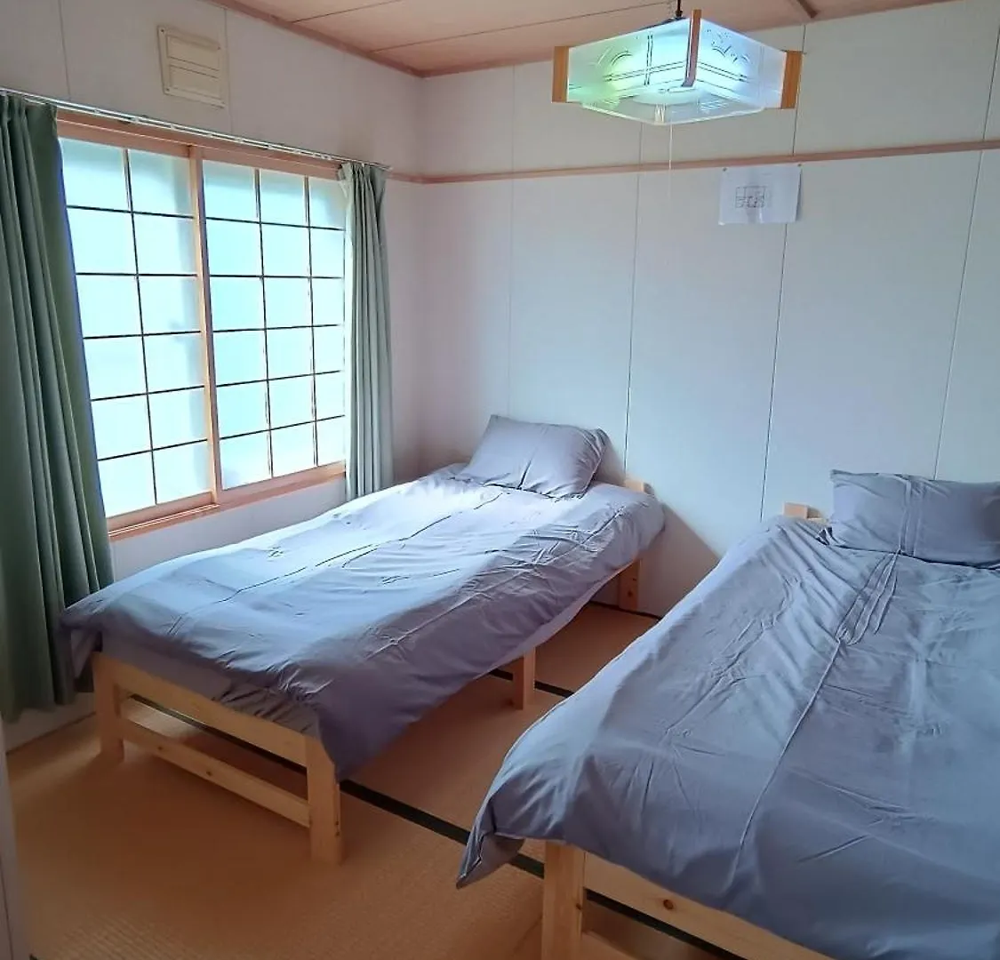 Bears Cottages NakaNakafurano 0*, Nakafurano